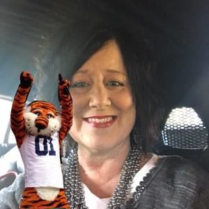 Meet your Posher, Nikki